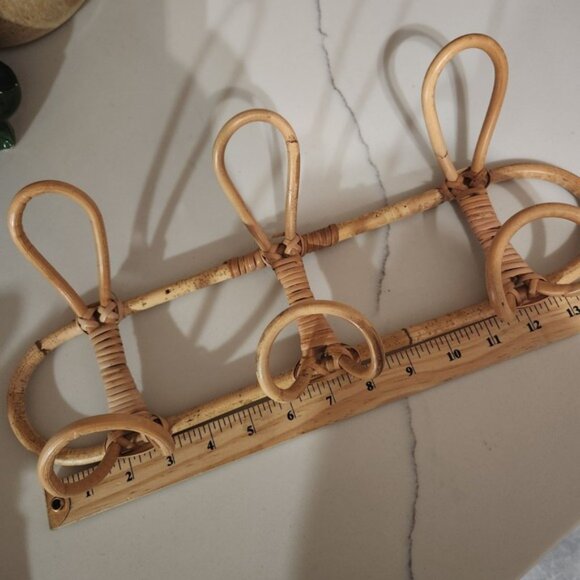 Rattan Wall Hook 3 Tier Hanging Organizer Boho Entryway Decor - Picture 3 of 4